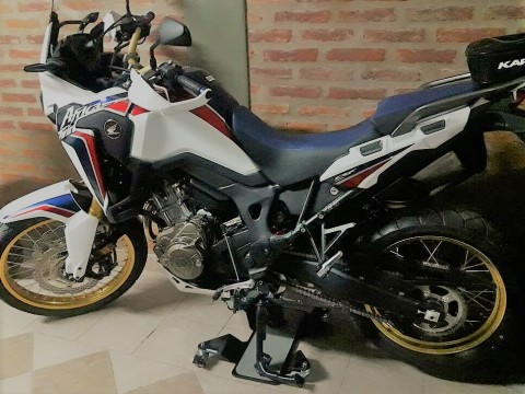 MotoPERIMETRO 2700 Honda Bajaj BMW Kawasaki Suzuki Benelli KTM Yamaha Beta Ducati Voge Easy park Patineta estacionar moto