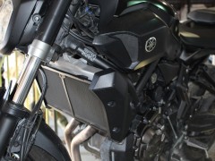 MotoPERIMETRO Protector Radiador Yamaha MT07