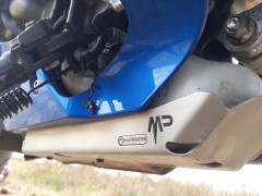 MotoPERIMETRO 4428 4431 GSX-S750 Cubre Carter Suzuki Naked Killa